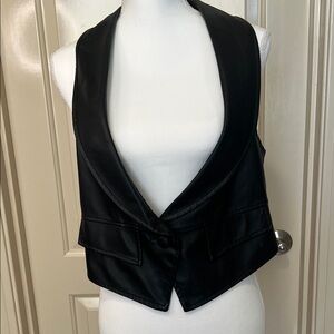 Elegant Black Sleeveless Vest for Women